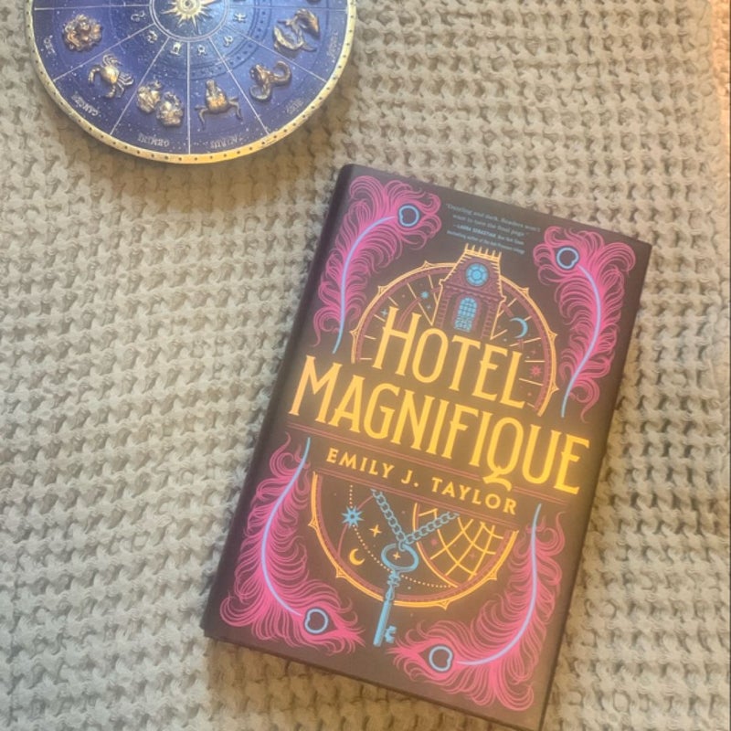 Hotel Magnifique