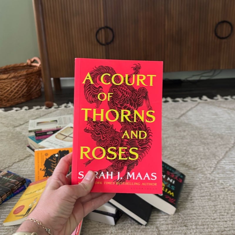 A Court of Thorns and Roses