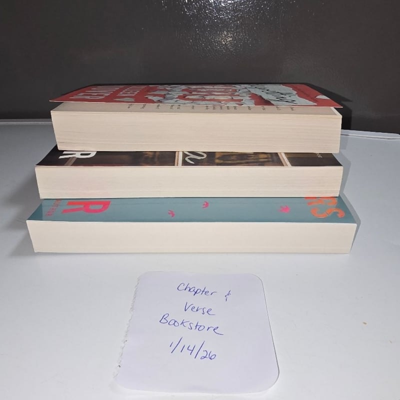 Colleen Hoover 3-Book Boxed Set: Reminders of Him, Layla, Regretting You