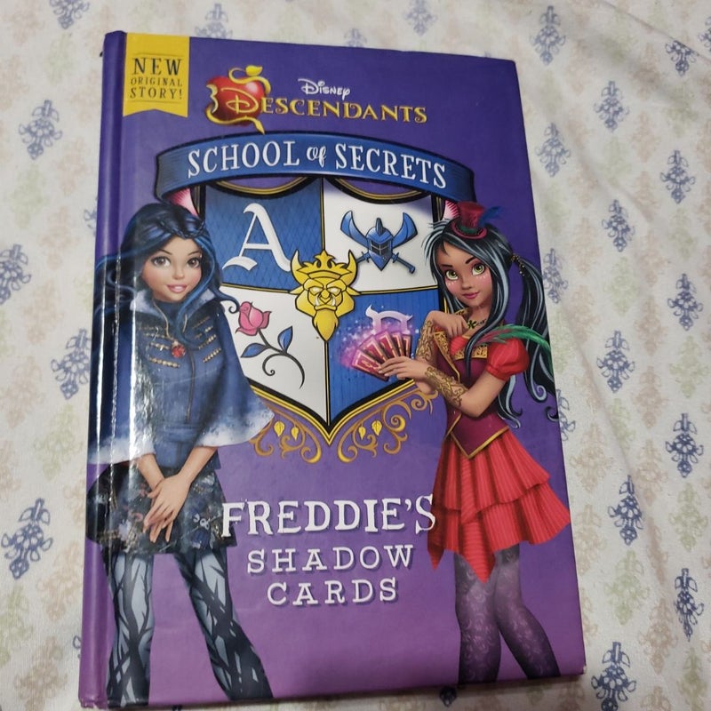 School of Secrets: Freddie's Shadow Cards (Disney Descendants)