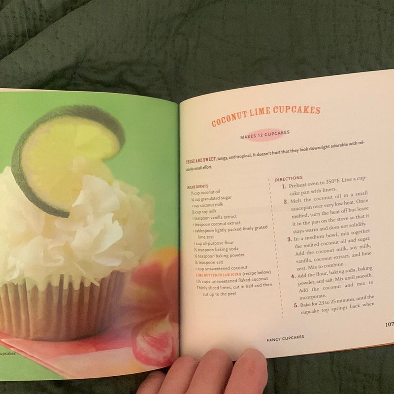 Vegan Cupcakes Take over the World