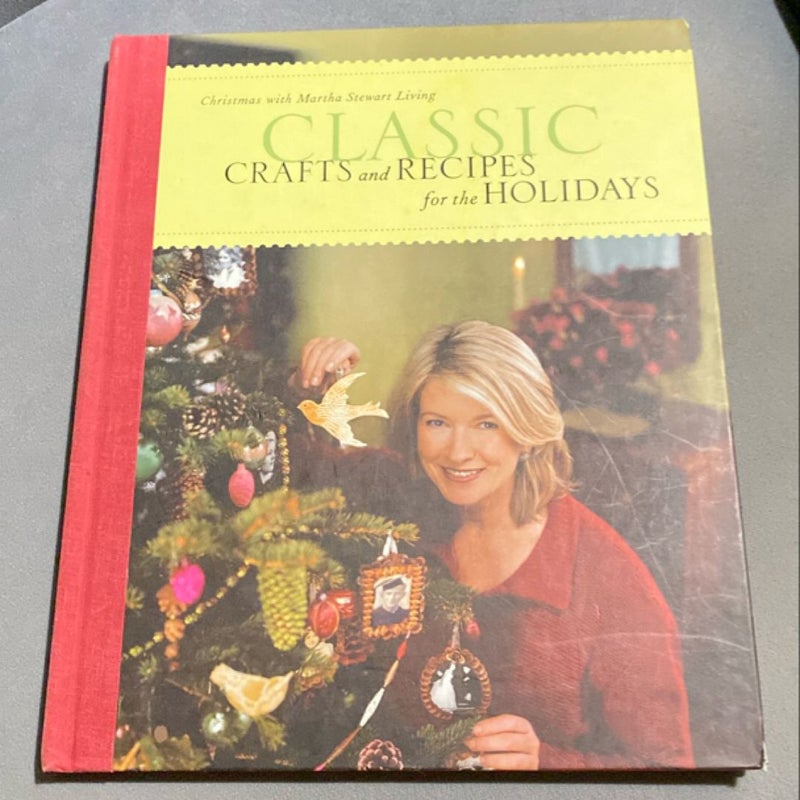 Classic Crafts and Recipes for the Holidays