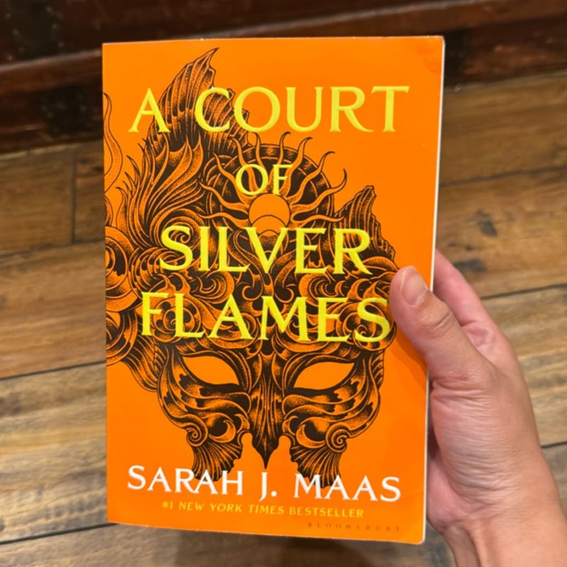 A Court of Silver Flames