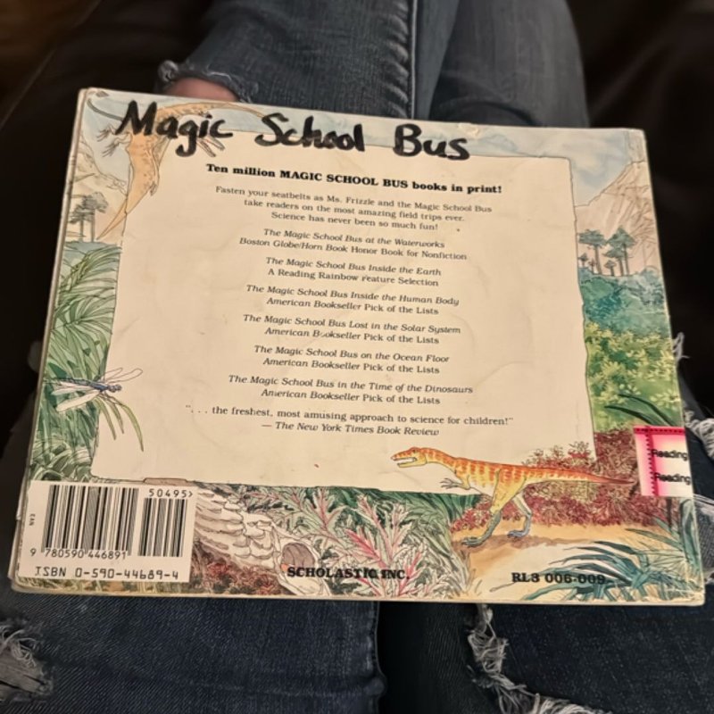 The Magic School Bus in the Time of the Dinosaurs