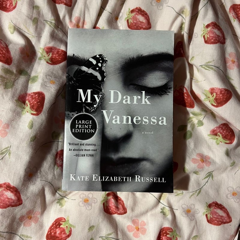 My Dark Vanessa (Large Print Edition) 