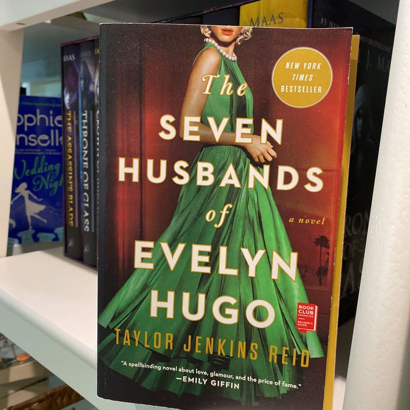The Seven Husbands of Evelyn Hugo: A Novel – Library Kingdom