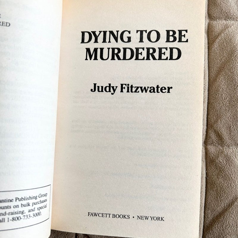 Dying to Be Murdered  953