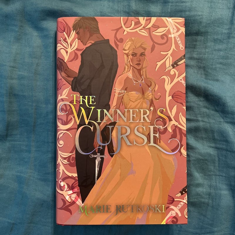 Illumicrate The Winner’s Curse Trilogy Special Edition with Sword Replica
