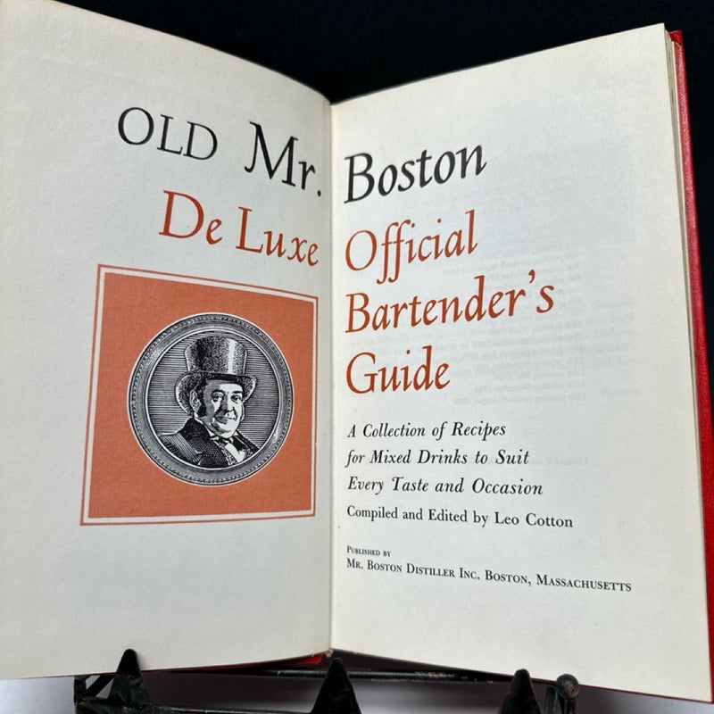 1960 Old Mr. Boston De Luxe Official Bartender's Guide Hardcover Book 16th Print