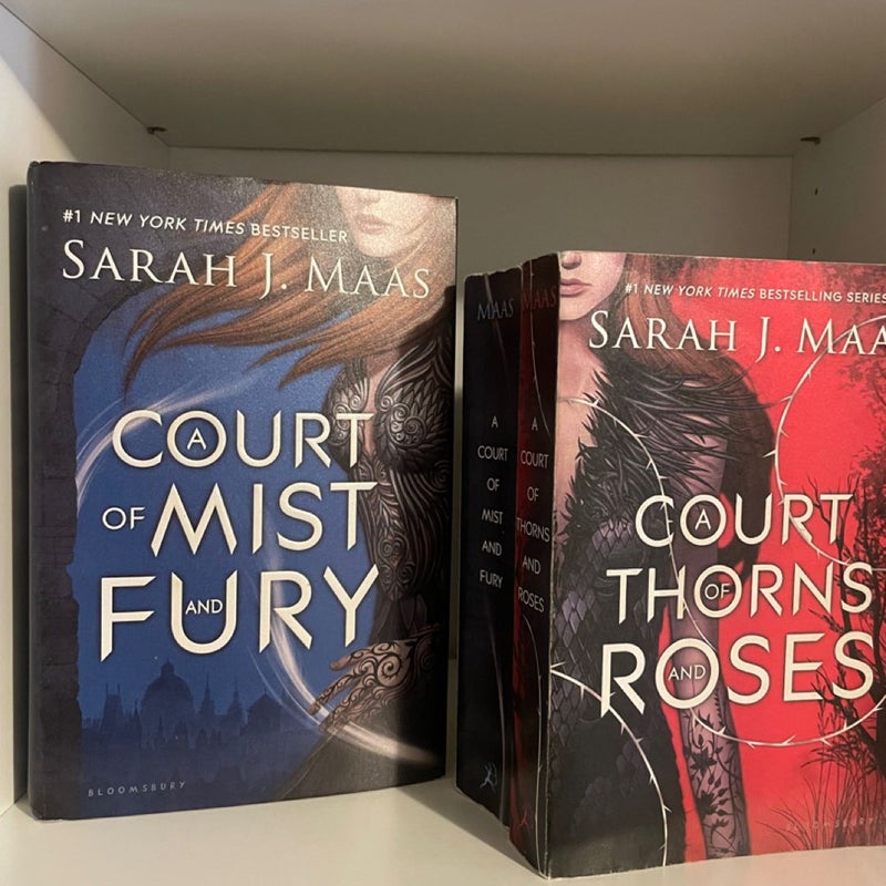 A Court Of Thorns And Roses