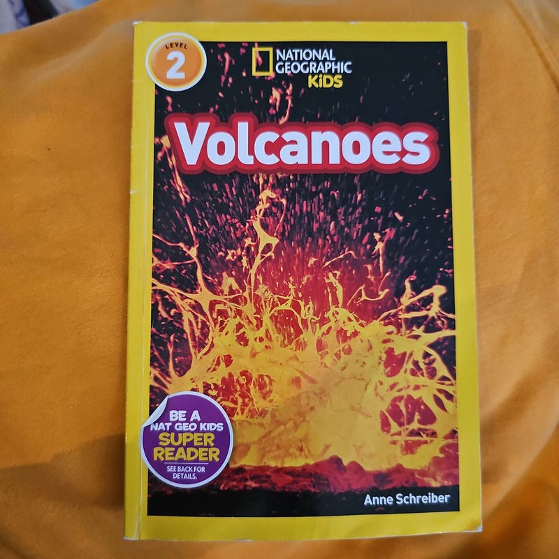 National Geographic Readers: Volcanoes!*