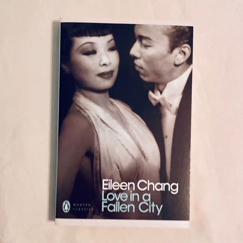 Love in a Fallen City