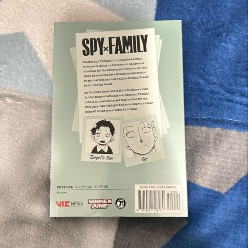 Spy X Family, Vol. 7