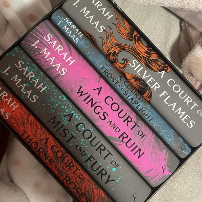 ACOTAR Hardcover Box Set 