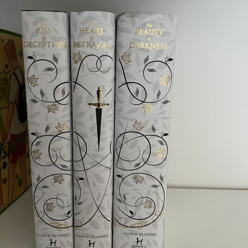 Fairyloot Remnant Chronicles 
