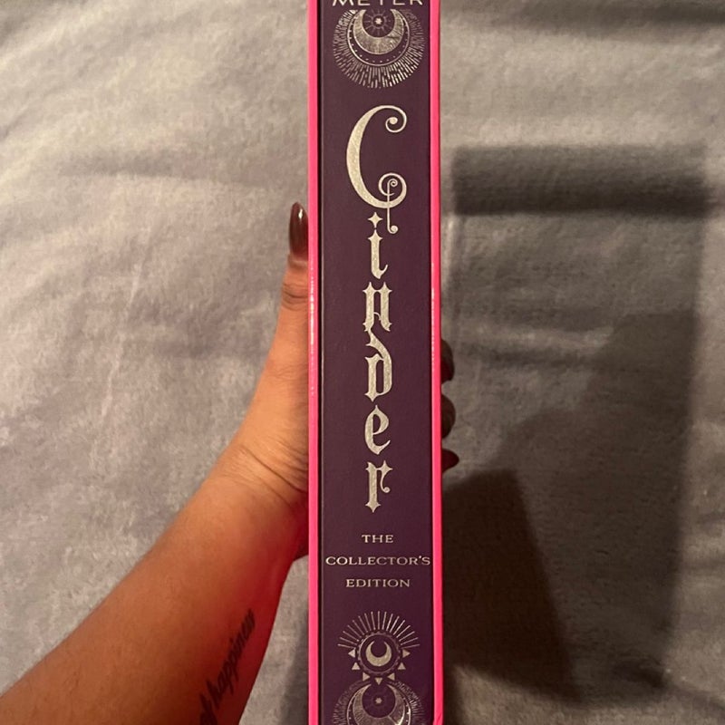 SIGNED - Cinder Collector's Edition