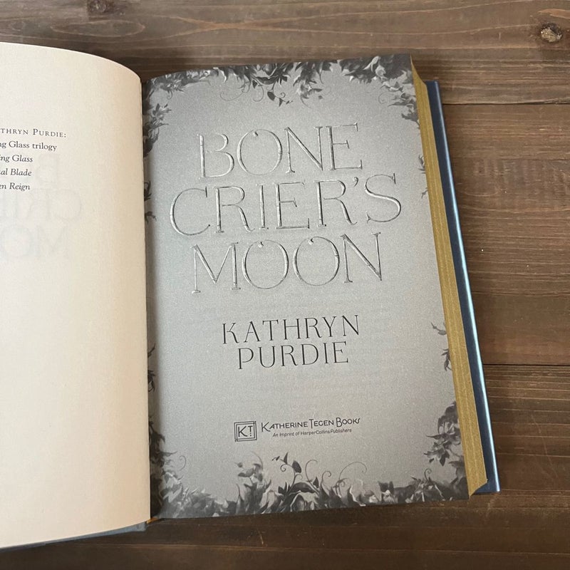 Bone Crier's Moon (OwlCrate Exclusive Ed.) 