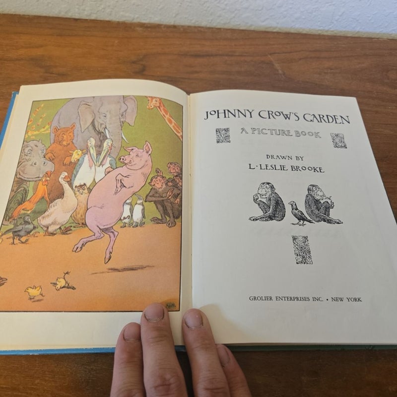 Johnny Crow's Garden / Andersen's Fairy Tales (Combo kids book)