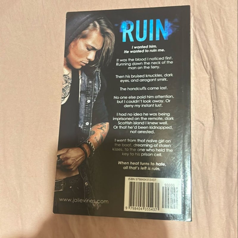 Ruin (Dark Island Scots, #1)