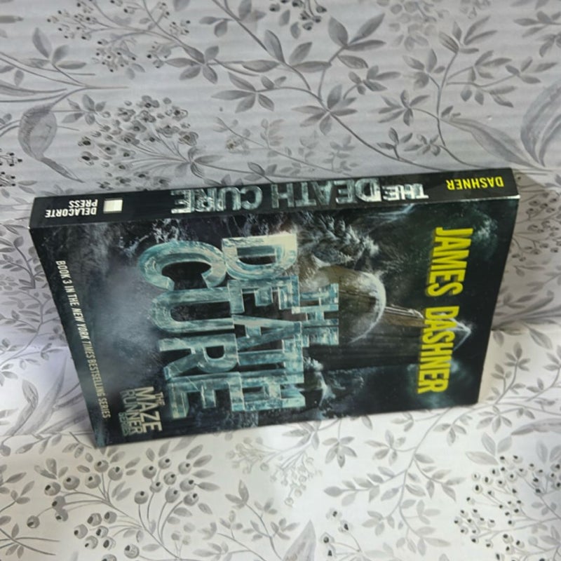 The Death Cure (Maze Runner, Book Three)