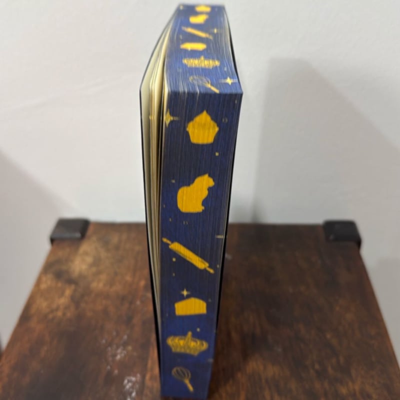 A Harvest of Hearts: Deluxe Stenciled Edges