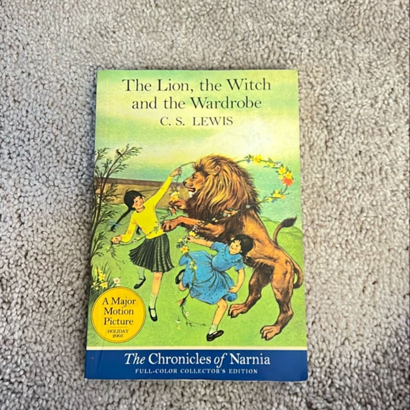 The Lion, the Witch and the Wardrobe: Full Color Edition