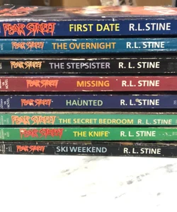 R. L. Stine 8 book Fear Street set
