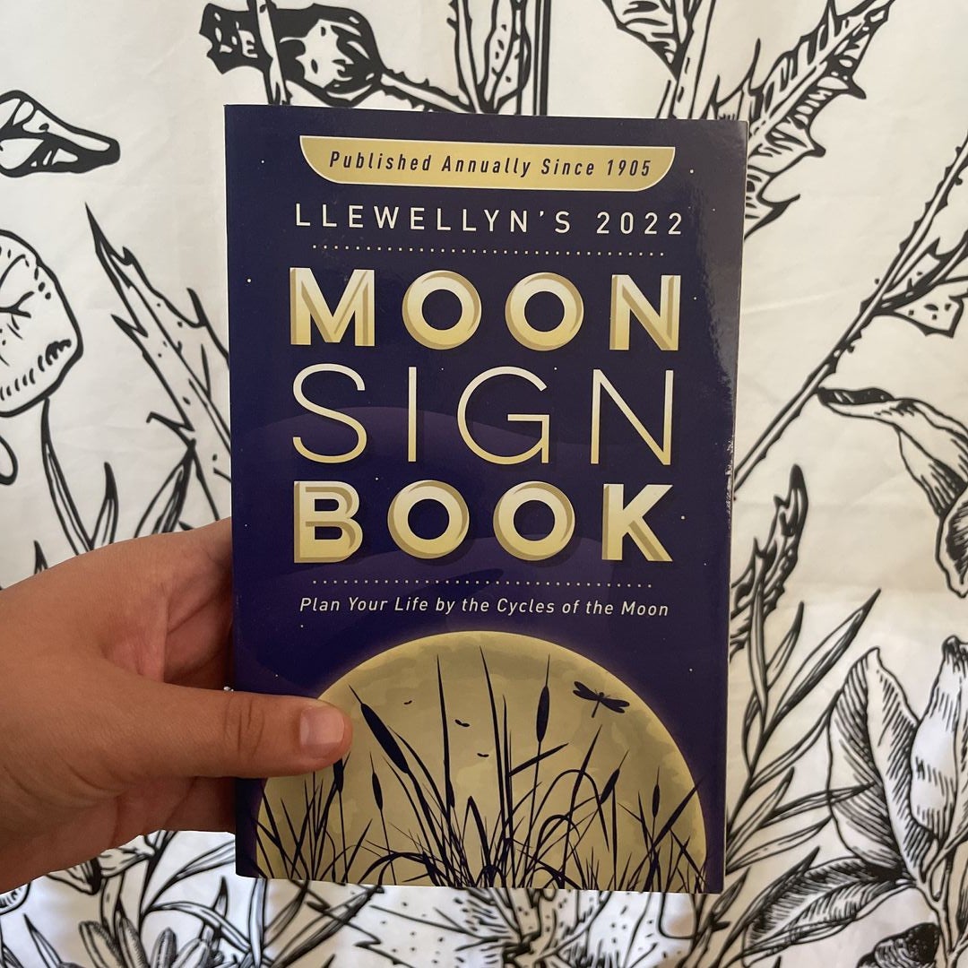 Llewellyn's 2022 Moon Sign Book by Shelby Deering, Lupa, Penny Kelly