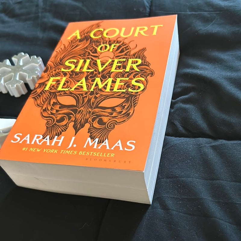 A Court of Silver Flames