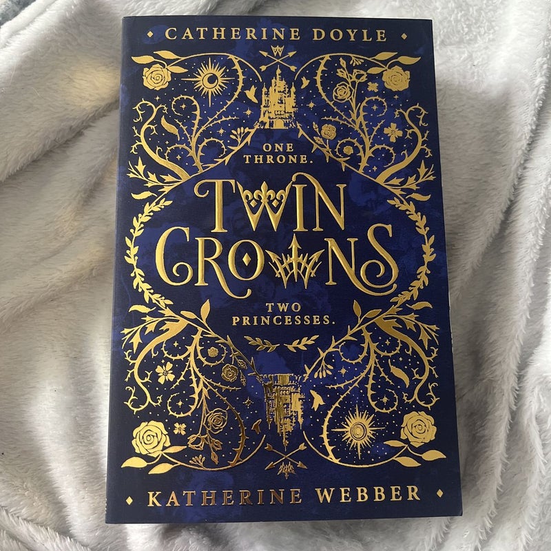 twin crowns