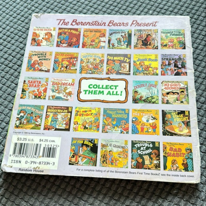 The Berenstain Bears Learn about Strangers