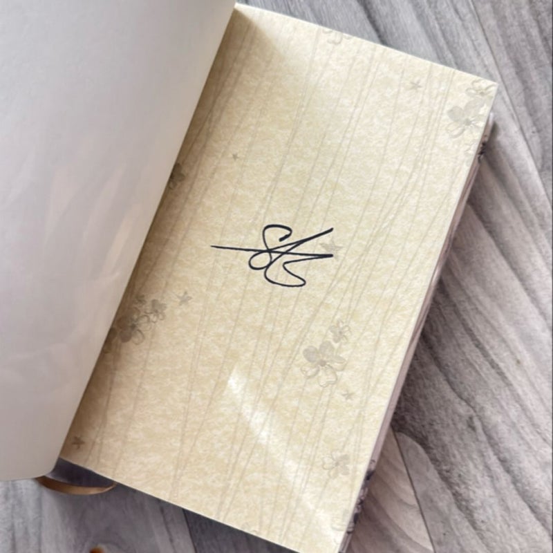 The Invisible Life of Addie Larue (SIGNED Special Edition)