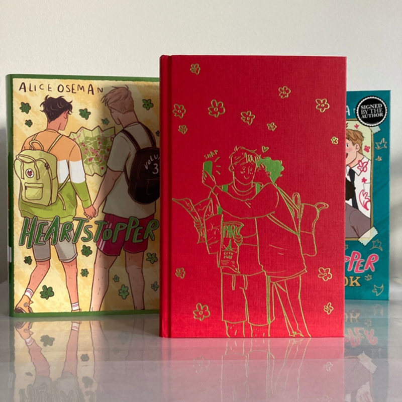 Fairyloot Heartstopper 3 & The Heartstopper Yearbook SIGNED UK First Edition