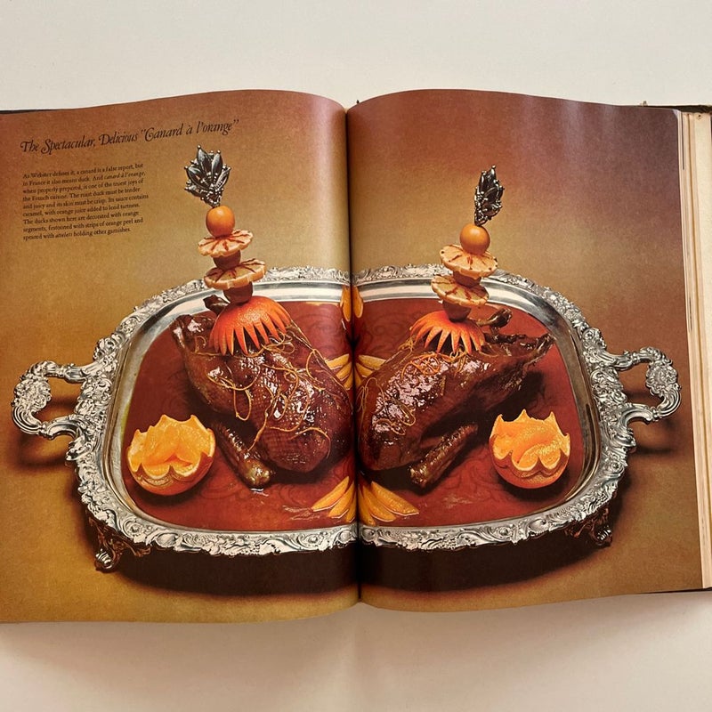 Classic French Cooking (Time Life Foods of the World series) by photos Craig Cla