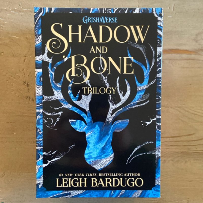 The Shadow and Bone Trilogy Boxed Set