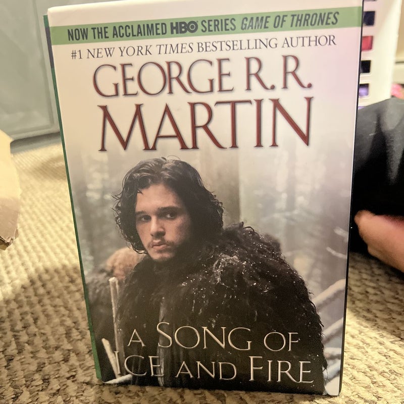 George R. R. Martin's a Game of Thrones 5-Book Boxed Set (Song of Ice and Fire Series)