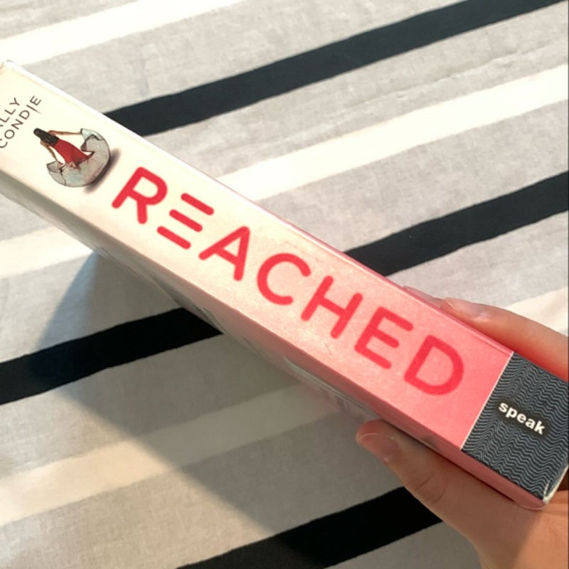 Reached (book 3 of Matched Trilogy)