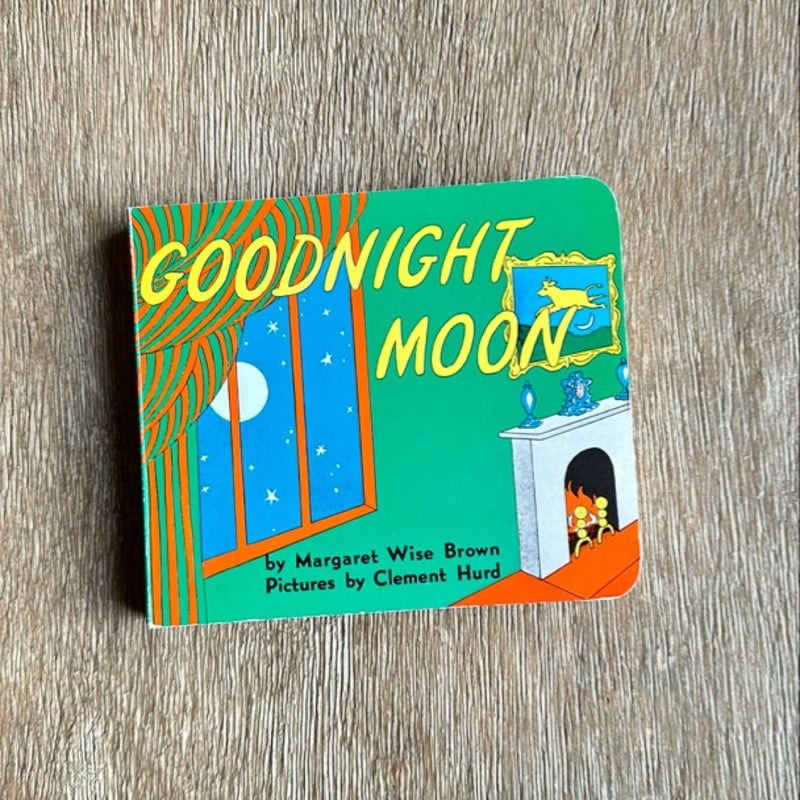 Goodnight Moon Board Book