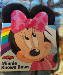 Minnie Knows Bows