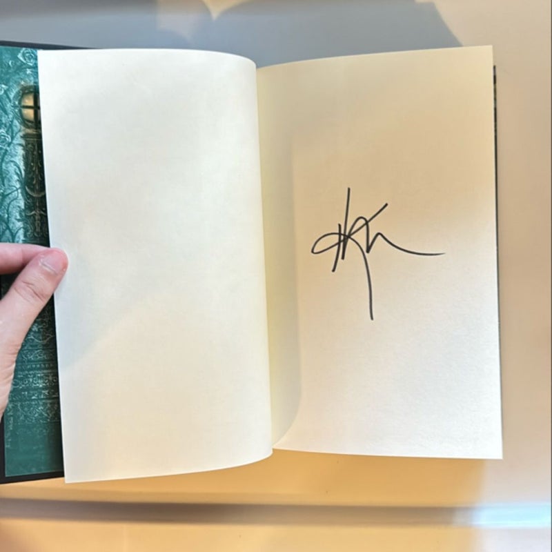 Throne of the fallen signed edition 