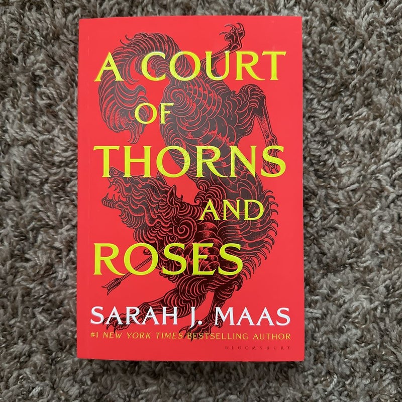 A Court of Thorns and Roses Paperback Box Set (5 Books)