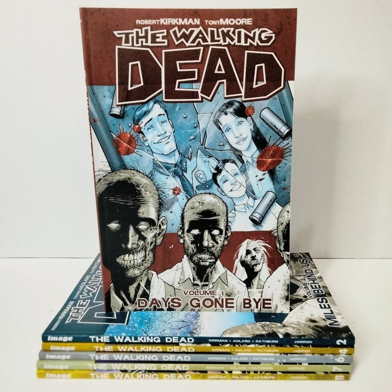 The Walking Dead (Graphic, Comic) 6 Book Bundle