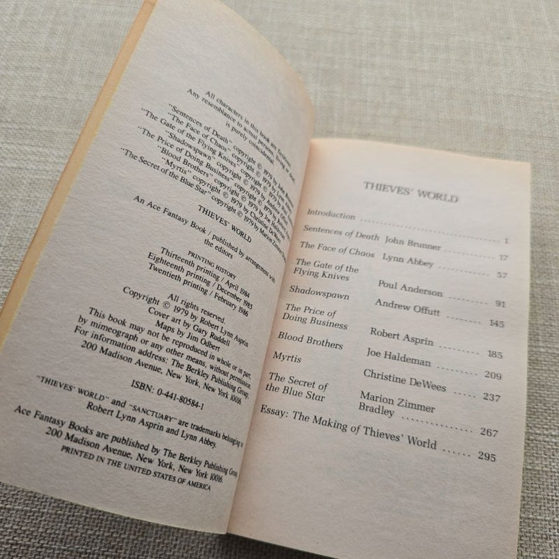 Thieves' World, Book 1