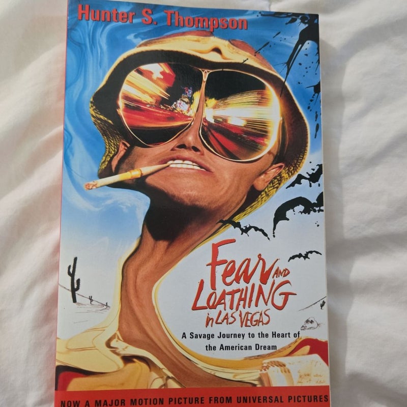 Fear and Lorhing in Las Vegas paperback  like new Hunter S Thompson