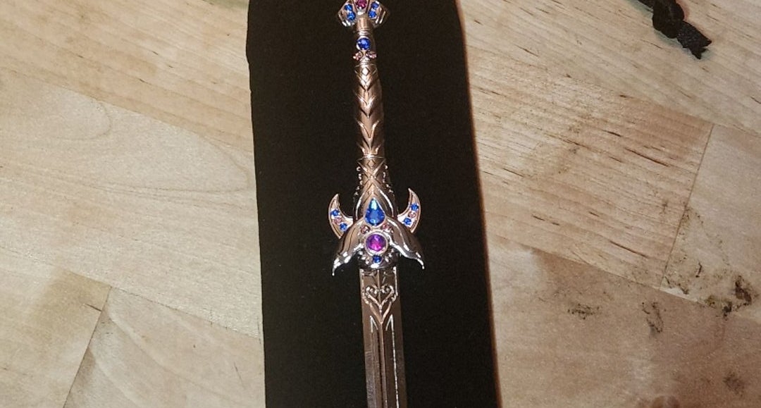 Fairyloot fashion replica daggers