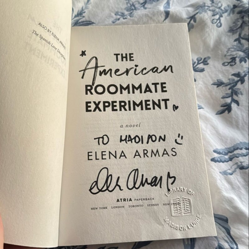 The American Roommate Experiment SIGNED