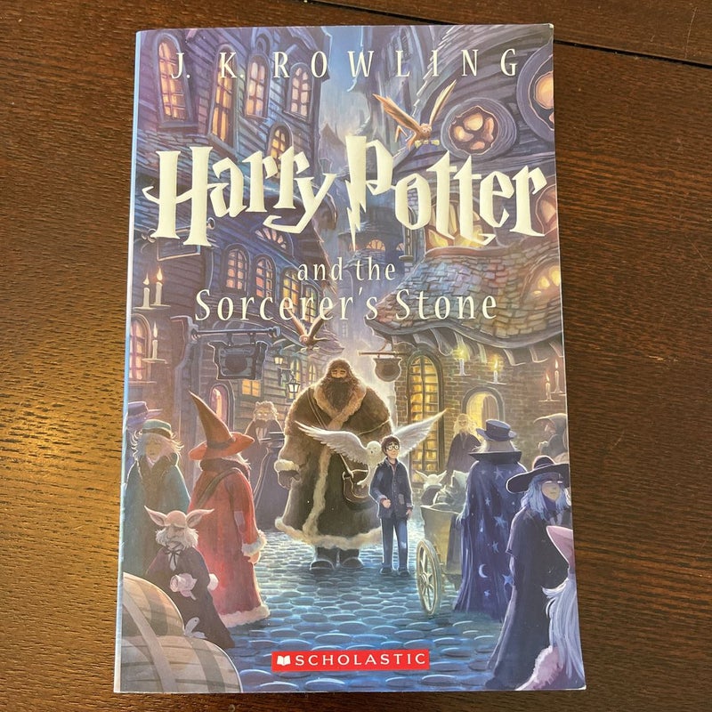 Harry Potter And The Sorcerer's Stone Paperback Scholastic Book By J.K.  Rowling