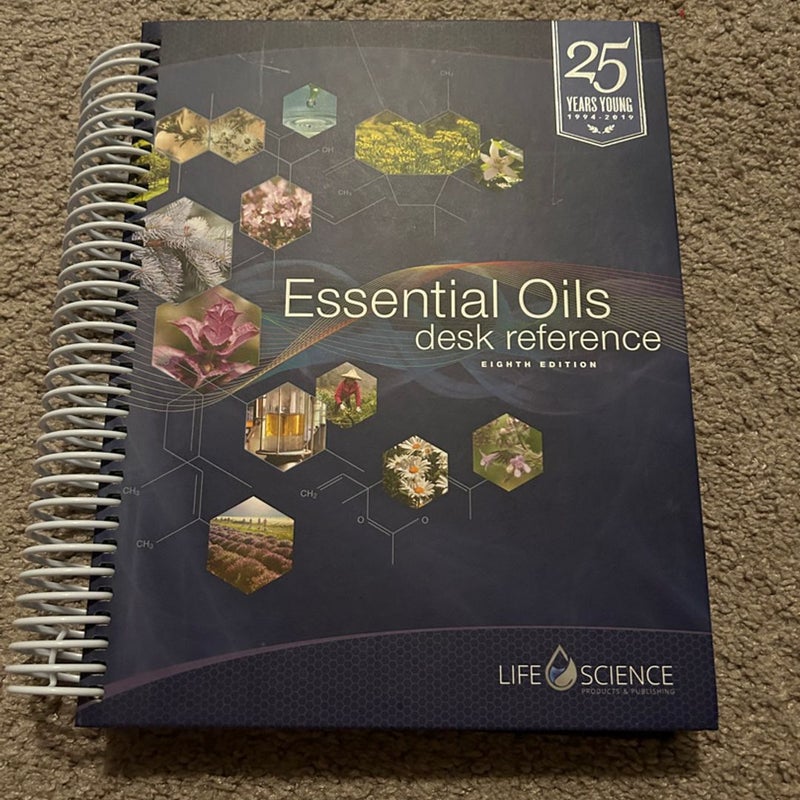 8th Edition Essential Oils Desk Reference