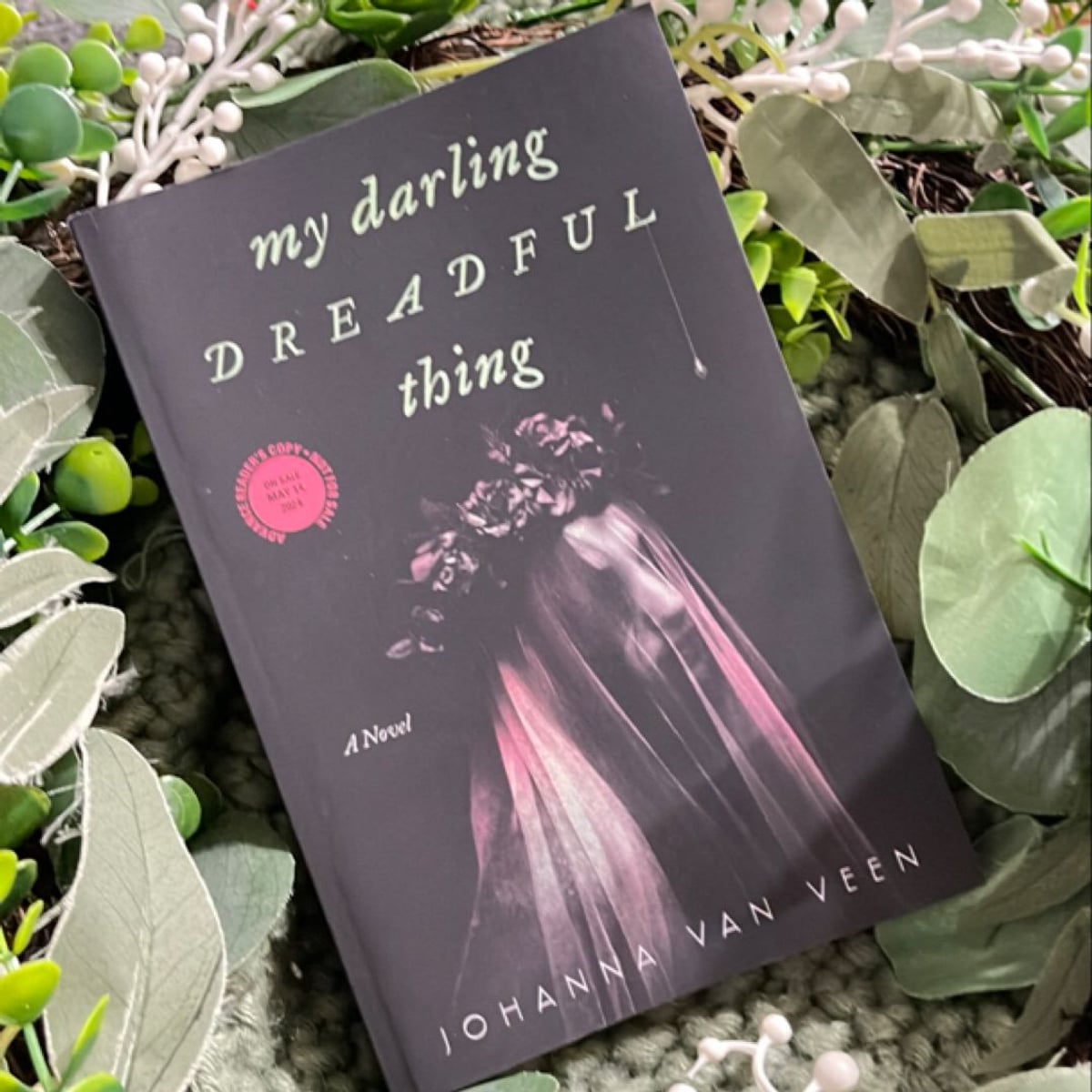 My Darling Dreadful Thing by Johanna van Veen