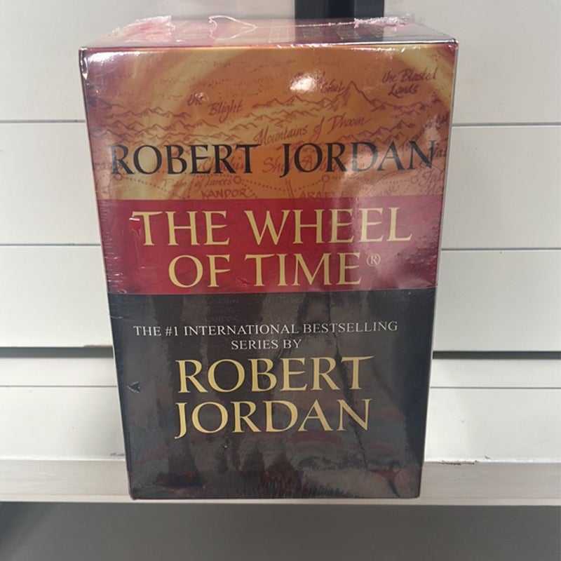 Wheel of Time 0-4 paperback box set